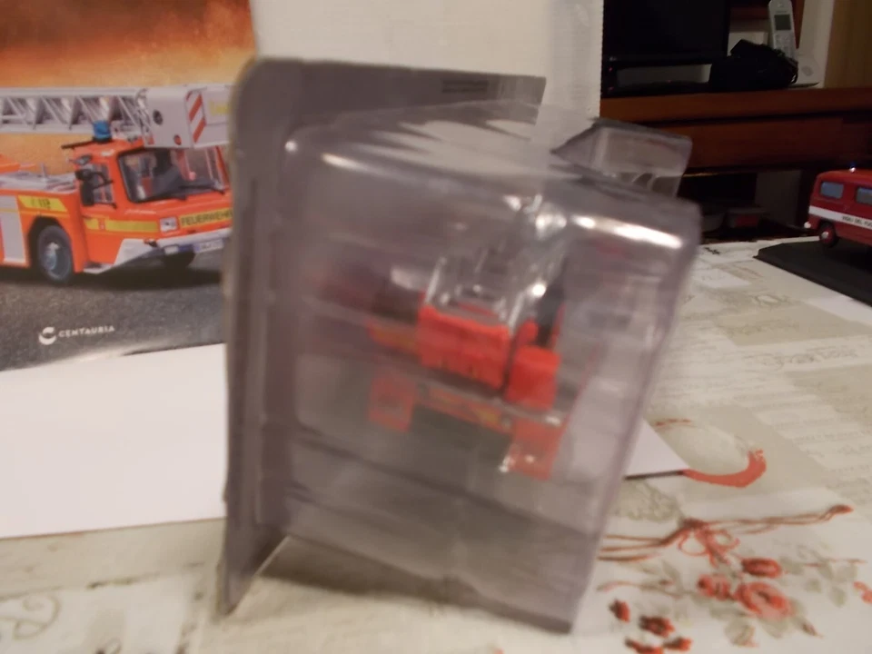 ATLAS SC1/43 AUTOSCALA MAGIRUS DLA K2003 DEI VIGILI DEL FUOCO - Immagine 4 di 4