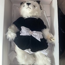 Annette Funicello Cindy Bear NIB Never Displayed