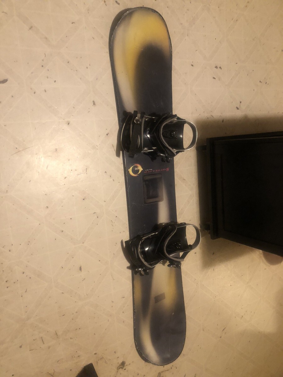 k2 スノーボード satellire K2 satellite snowboard ￼with large bindings ￼