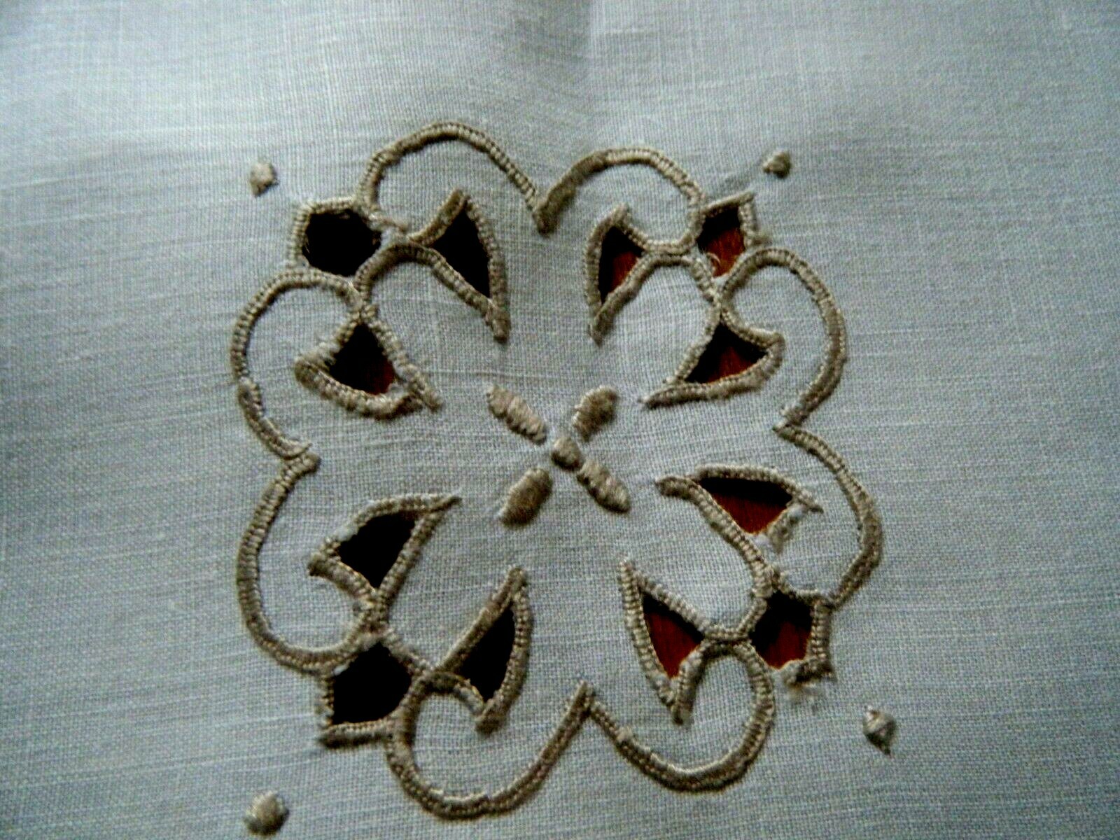 Vtg 4 napkin Madeira Portugal Azores needle ,cutwork lace &embroidery 16x15"