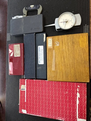 Lot of 8 Mix Starrett Sheet Metal Micrometer Model 222BR-1 0-1” SEE PICTURES