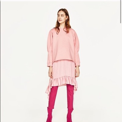 pink puff sleeve sweatshirt