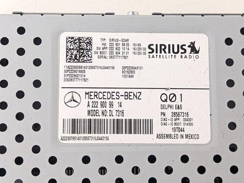 15-20 Mercedes X253 GLC300 Sirius Satellite Radio Receiver Module Unit OEM - Picture 2 of 3