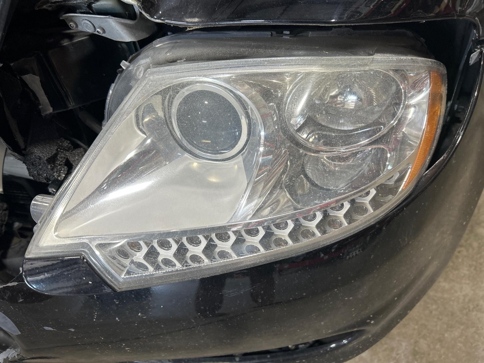 2009 Maserati Quattroporte Headlight Lamp Driver Left *MISSING ALL MOUNTS* OEM