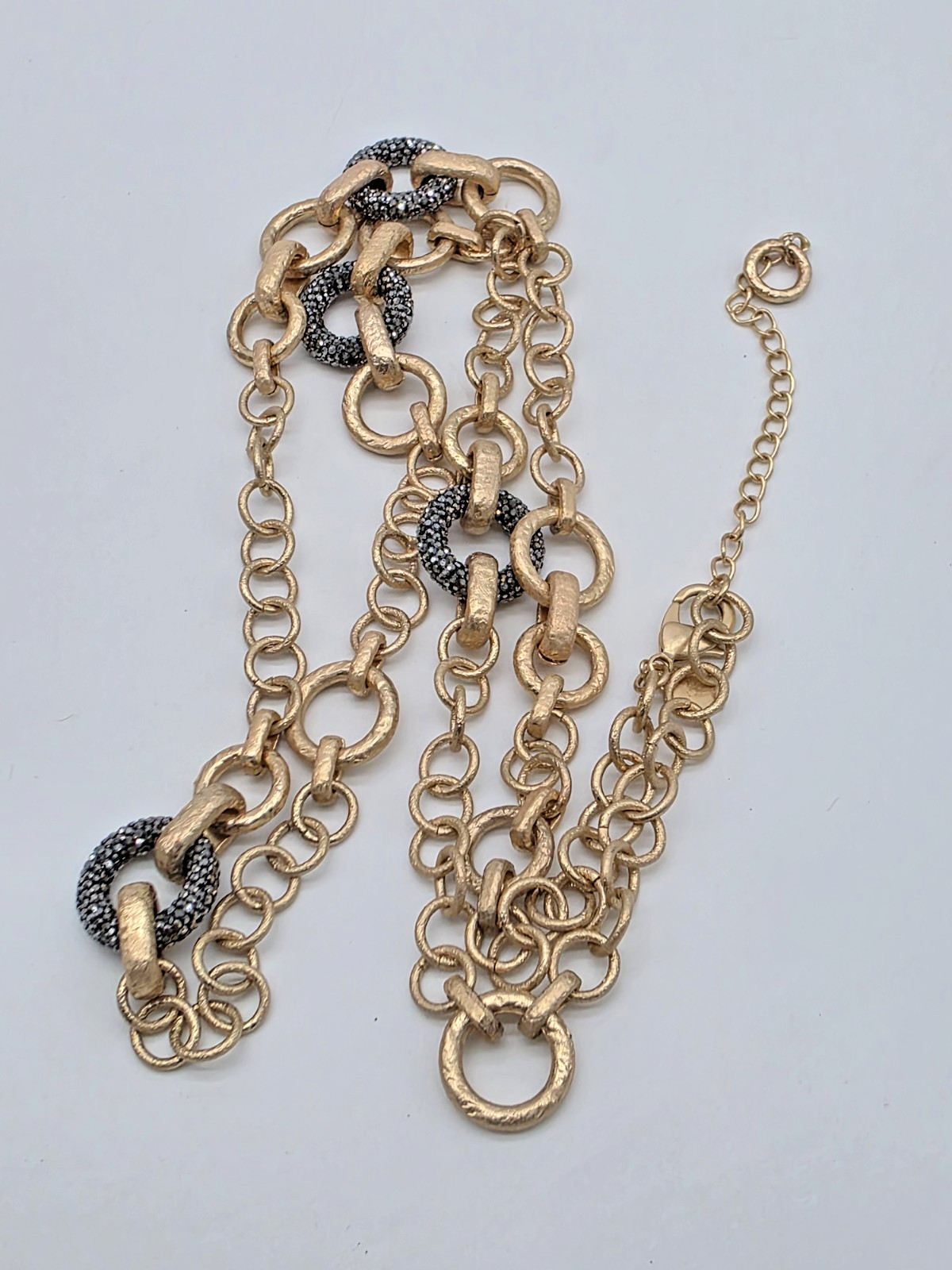 Chico’s Interlocking Matte Gold Link Necklace Pav… - image 7