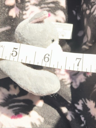 Russ Berrie Small Light Grey Cat Plush Soft Toy Original Tag Magnetic Paws Gray - Picture 11 of 11