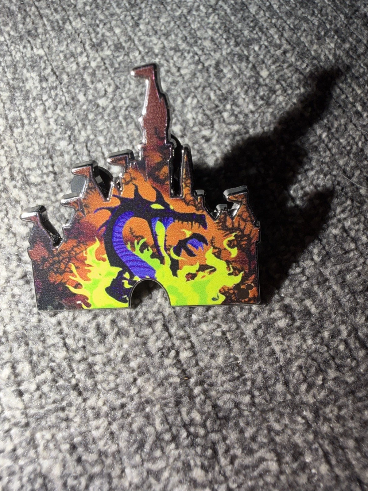 NEW WAVE B 2025 Disney Disneyland Hidden Mickey Maleficent Castle pin