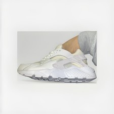 Huarache By Nike Size 6 Youth Triple White New No Box Clean