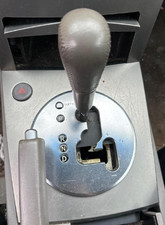 2004-2008 Nissan Maxima Floor Gear Shifter Assembly Used Oem