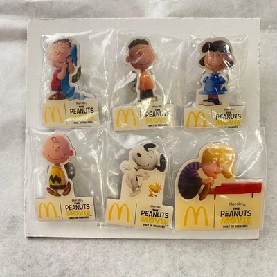 Snoopy Deadstock Mcdonald'S Pins Used - Image 1 of 4