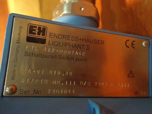 Endress+Hauser Liquiphant FTL360-DGR2A4C level switch - Picture 2 of 3
