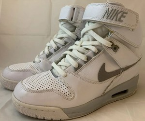 nike air revolution white