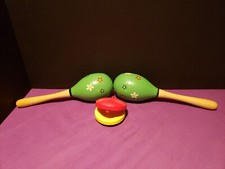 Maracas Castanet Painted Carved Wood Green Latin Percussion Musical Instruments