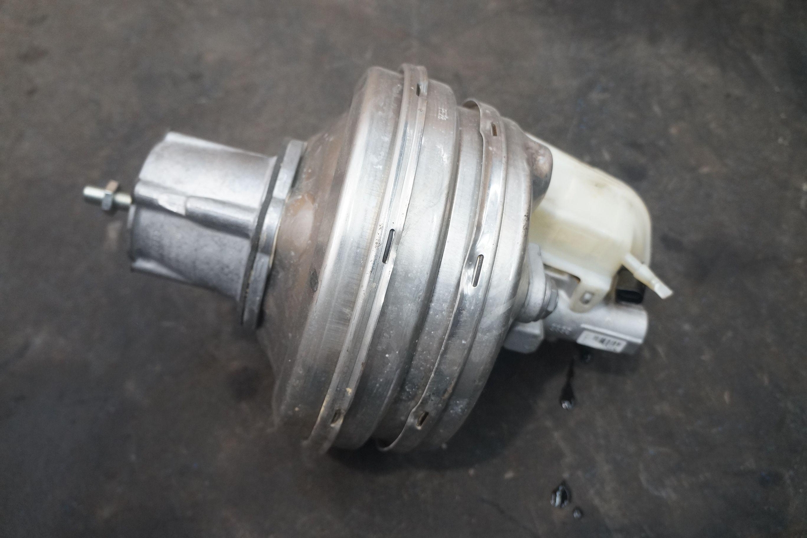 Power Brake Booster Servo Master Cylinder 3W1612105L Bentley Continental GTC 16