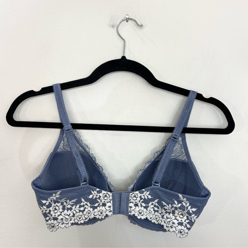 Wacoal Embrace lace plunge soft blue underwire bra 853291 32D - Picture 3 of 10