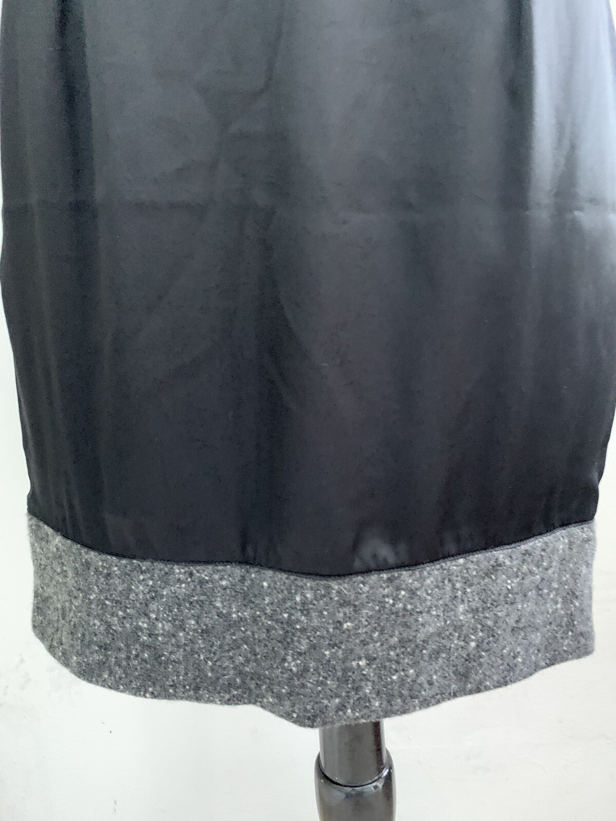 YVES SAINT LAURENT rive gauche Black Gray skirt~ Sz S~ Made In italy