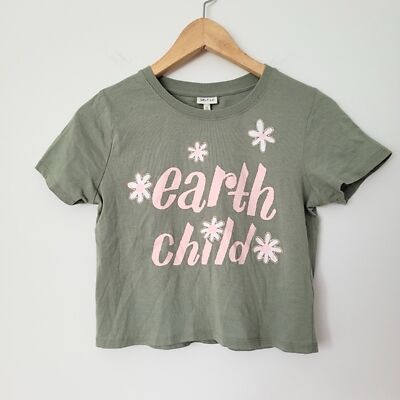 New Earth Child Graphic Cropped Tee Small Green Pink Flower Self Esteem Cottage