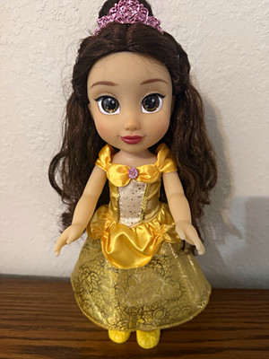 Disney Princess, My Friend Belle Doll, 14 Inch Tall posable changeable  