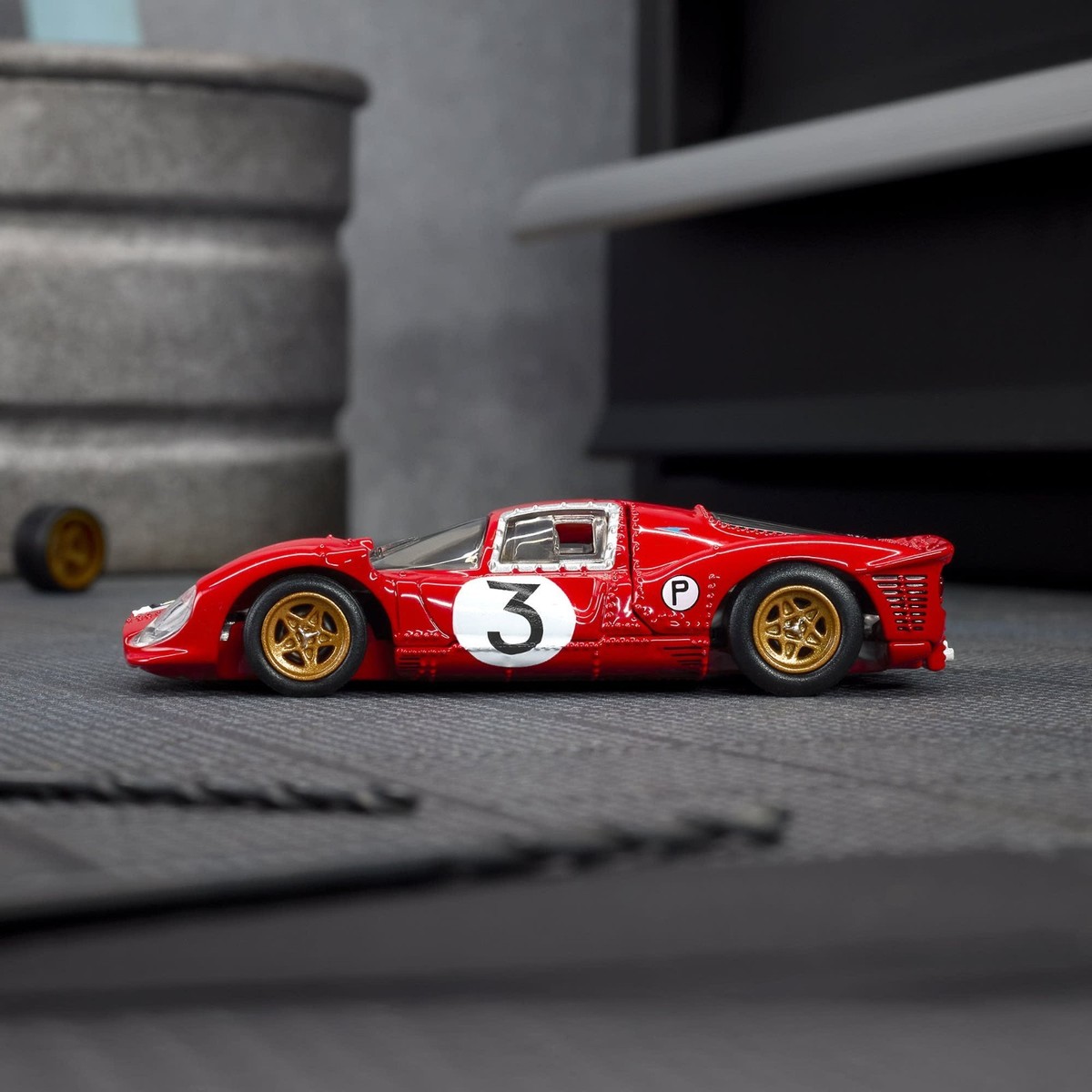 Mattel Creations Exclusive Hot Wheels Elite 64 1967 Ferrari 330 P4