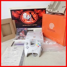 Japanese SEGA Dreamcast Console HKT-3000 Boxed complete with Maken X