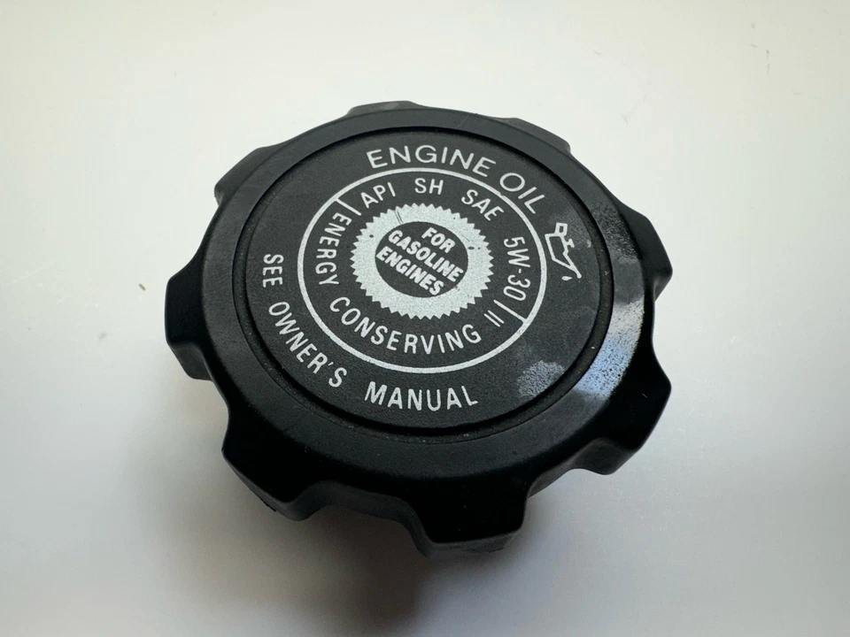 Tapa del tanque de combustible de aceite Tapa del tapón de llenado de aceite de gas 12180-46031 para Lexus ES300 94-03 Foto 2 de 3