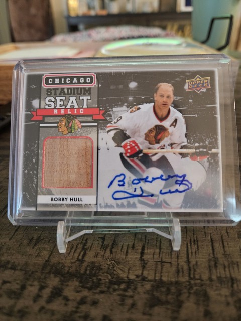 Bobby Hull /10 Chicago Stadium Seat Relic Auto!  2025-26  Blackhawks Centennial