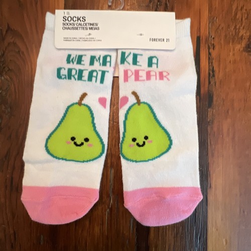 FOREVER 21 SOCKS Ankle We Make A Great Pear Pink White NEW - Picture 6 of 9