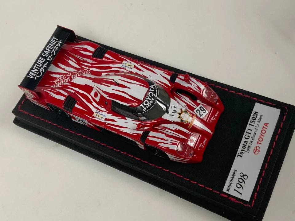 1/43 Minichamps Models Toyota GT1 TS020 1998 24H LeMans Car #29 Alcantara A1024 - Image 2 of 4