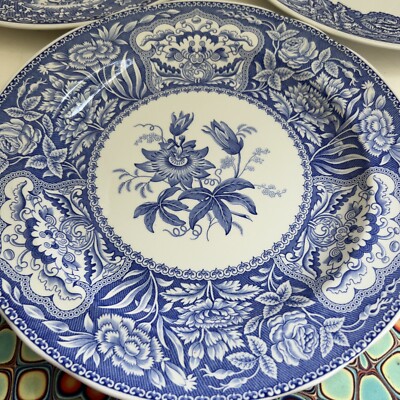 Spode Blue Room Collection Floral Dinner Plate 10” England Passion