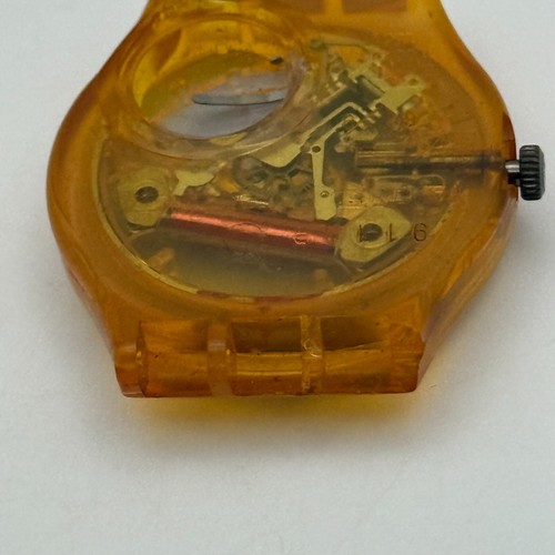 33mm Vintage 1985 Swatch Rosa Canina GP100 Watch UNTESTED PARTS REPAIR - Picture 12 of 15