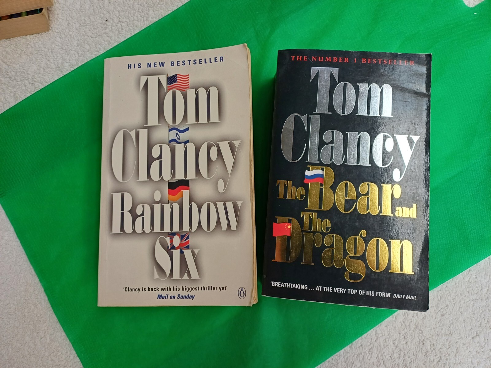 Tom Clancy Paperback Fiction Books Bundle, Thriller