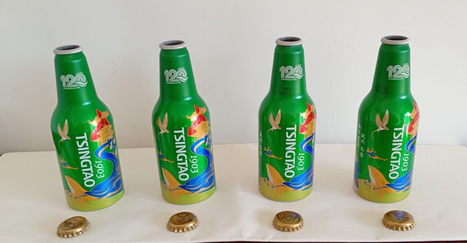 4 leere Aluminium Bierflaschen Tsingtao 1903 - 2023 120 Jahre Jubiläum