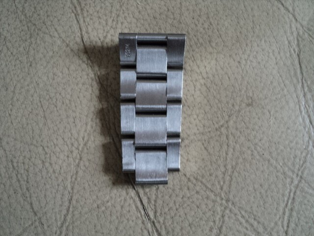 Picture 2 of 4