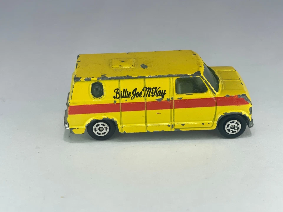 Vtg 1979 Yatming Super Van Yellow Billie Joe McKay of BJ & the Bear No 1501 Rare - Image 4 of 4