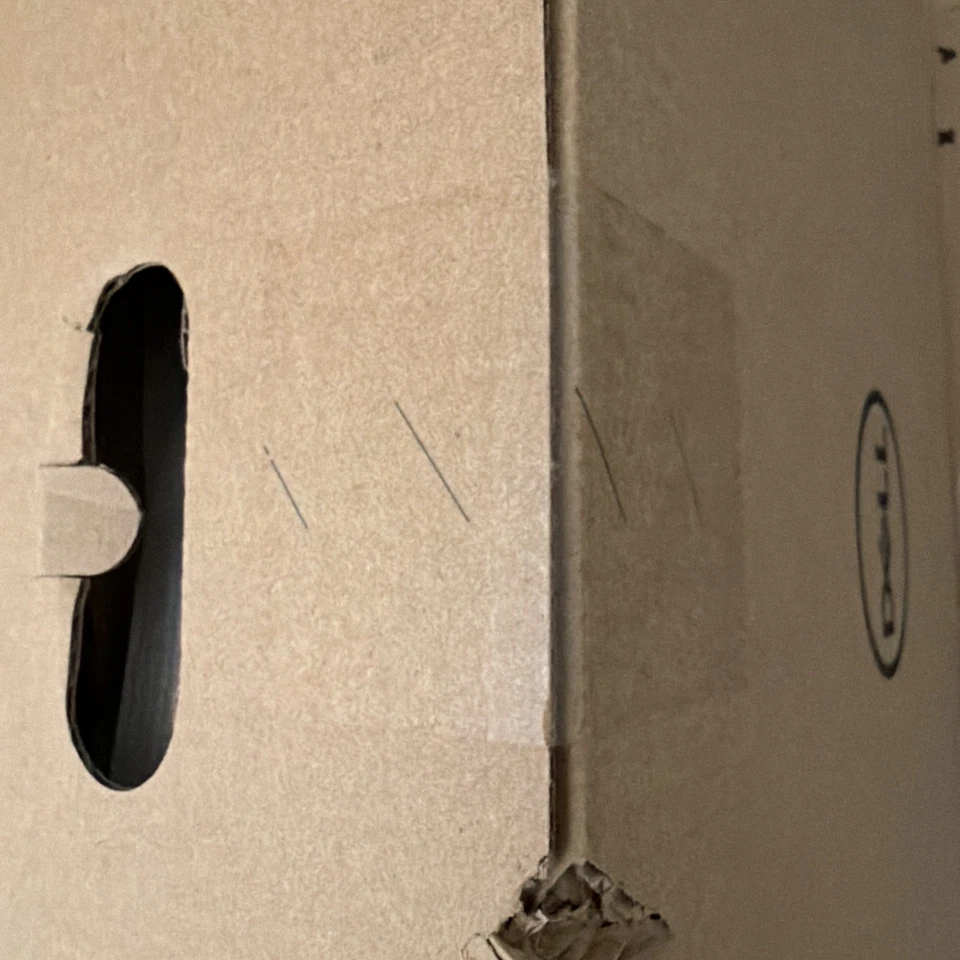 READ Dell 24" Pro Plus Monitor - P2425H - FHD 100 Hz IPS New Unopened Box - Image 3 of 4