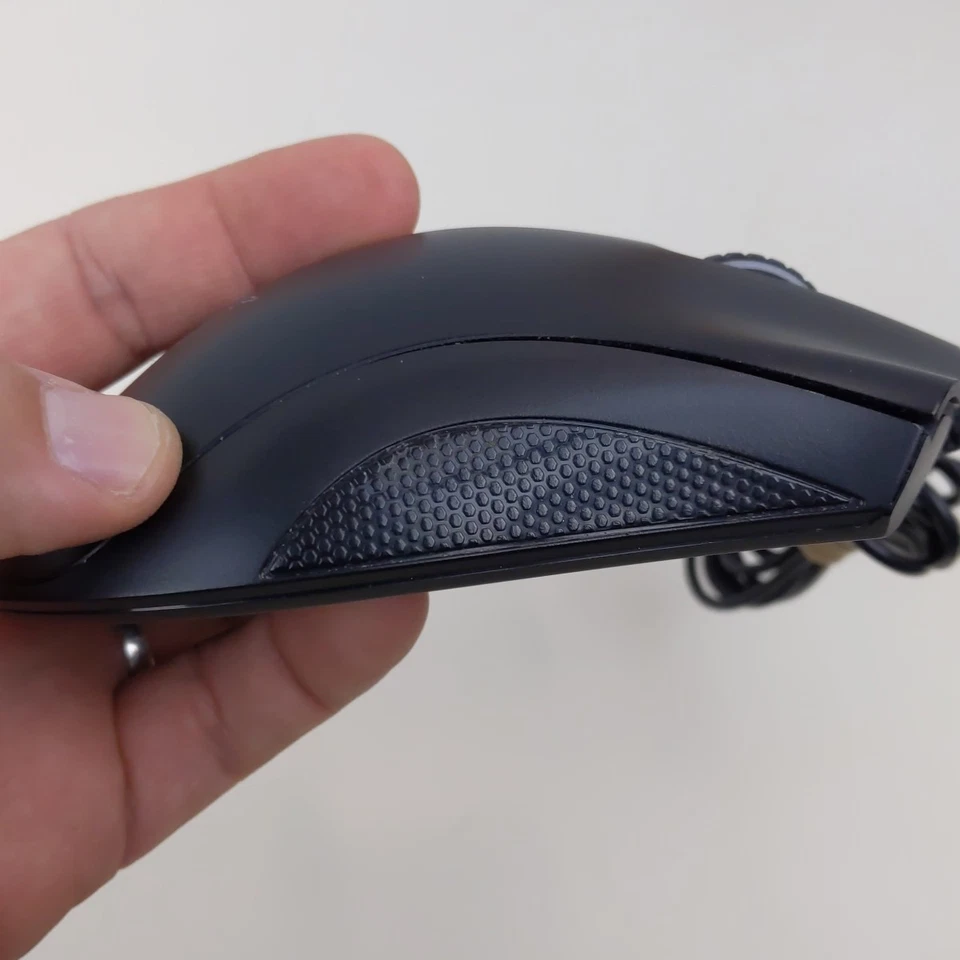 Razer DeathAdder Essential Wired Optical Gaming Mouse 6400 DPI Black  - Image 3 of 4