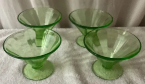 SET of 4 Vaseline Uranium Glass Sherbet Footed Dish Bowls Will Glow