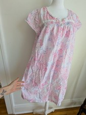 Vintage Pink  Purple Floral Smocked Short Babydoll Nightgown Feminine Romantic