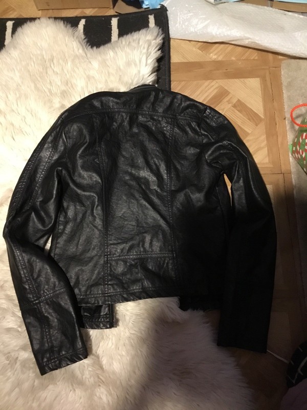 RUE 21 FAUX LEATHER JACKET IN SIZE SMALL…BARGAIN BUT TODAY