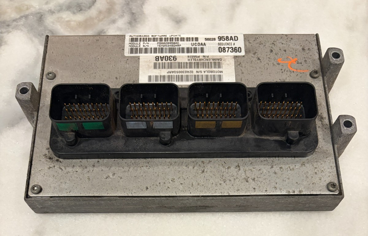 2005 DODGE RAM TRUCK 5.7L ECM PCM ECU ENGINE COMPUTER MODULE 56028958AD OEM