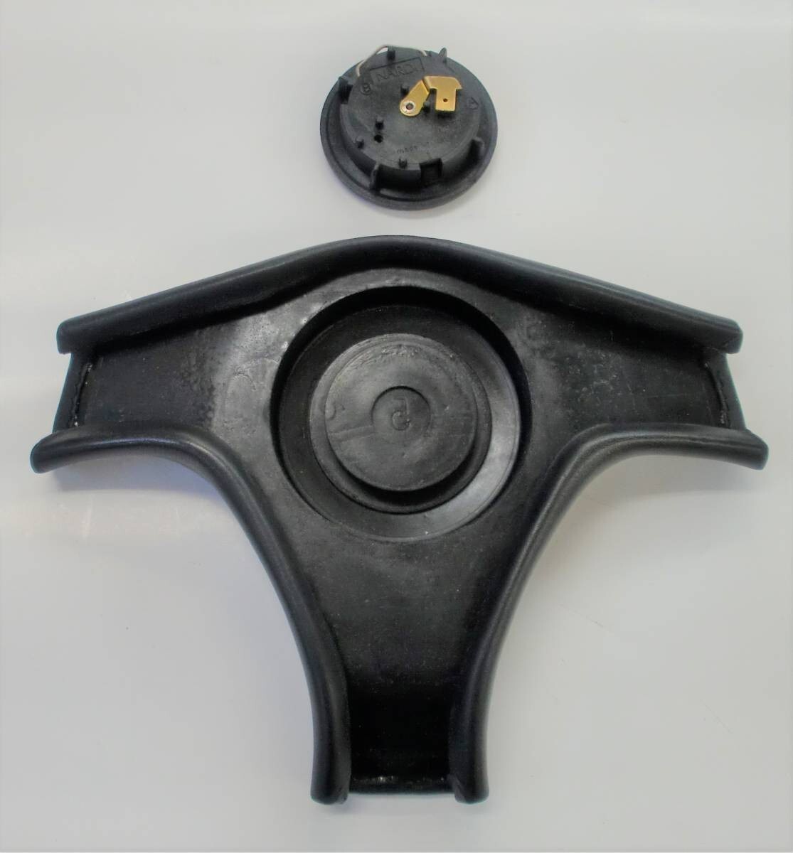 ＦＥＴ正規品 ＮＡＲＤＩ ＧＡＲＡ ＳＰＯＲＴＳ おまけ非正規ホーン FET正規品 NARDI GARA SPORTS おまけ非正規