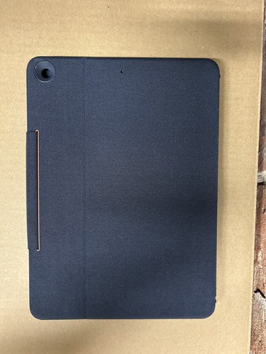 Logitech Rugged Combo 3 Touch Keyboard Case for 10.2" iPad 7th 8th 9th Gen BLUE - Photo 2/3
