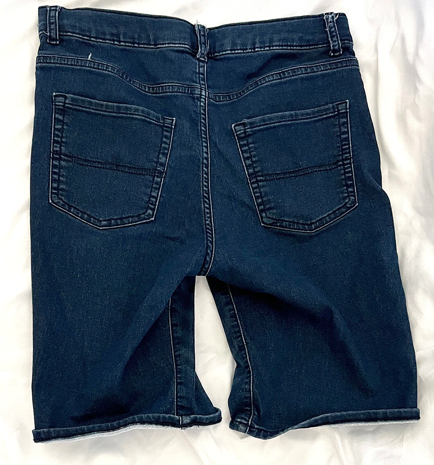 The Children's Place Dark Blue Stretch Knit Denim 5-Pocket Shorts Boy's 16 - Image 2 of 2