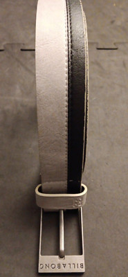 Unisex Size 32 Billabong Gray & Black Striped Belt