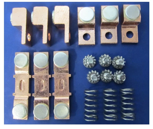6-44-2 Cutler-Hammer Ersatz Kontakt Kit, Größe 4 / 3 Pol Kit - Bild 1 von 1