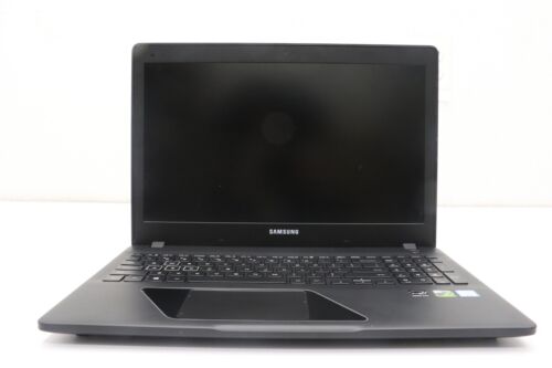 Samsung Notebook Odyssey 2017 [NP800G5H] 15" i7 7700HQ 16GB RAM 256GB SSD Win 10 - Picture 1 of 17