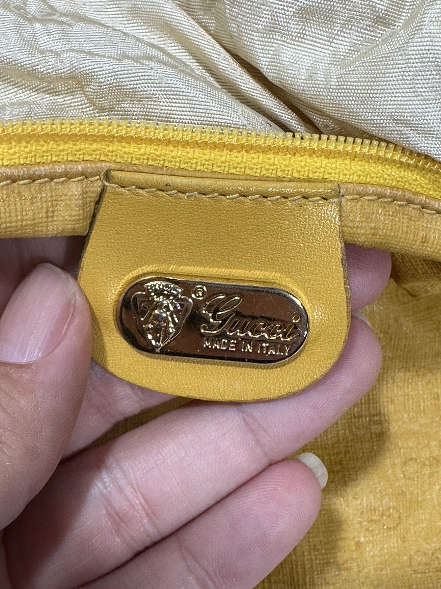 Gucci Flora Canvas Vintage White Yellow Bag Purse Crossbody Gucci Flora Canvas Vintage White Yellow Bag Purse Crossbody
