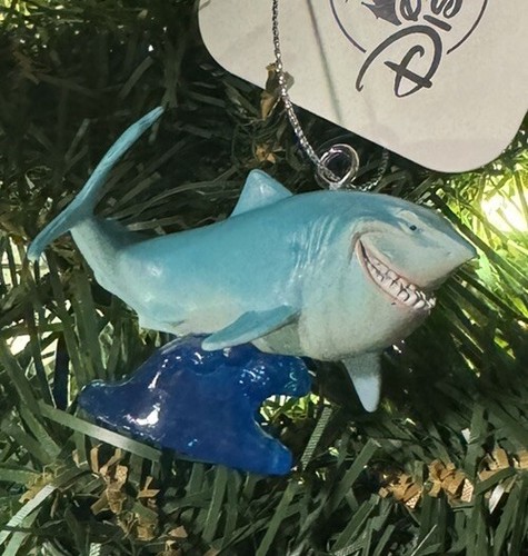 2025 Bruce der Hai findet Nemo Disney Christbaumschmuck Neu mit Etikett