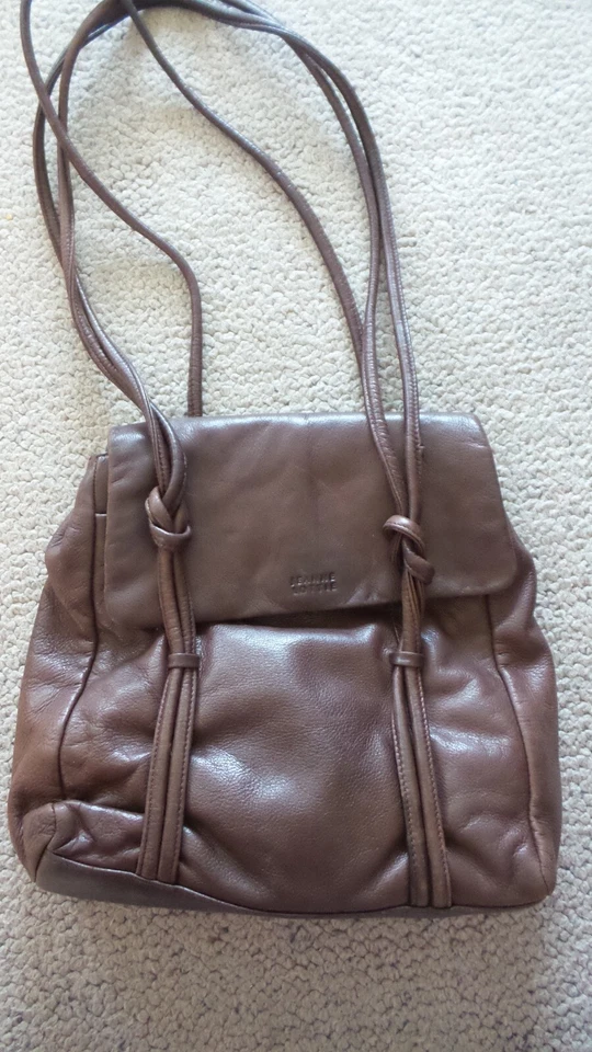 Jeanne Lottie Bolso de Hombro Cuero Genuino Hermosamente Suave Excelente Estado Foto 3 de 4