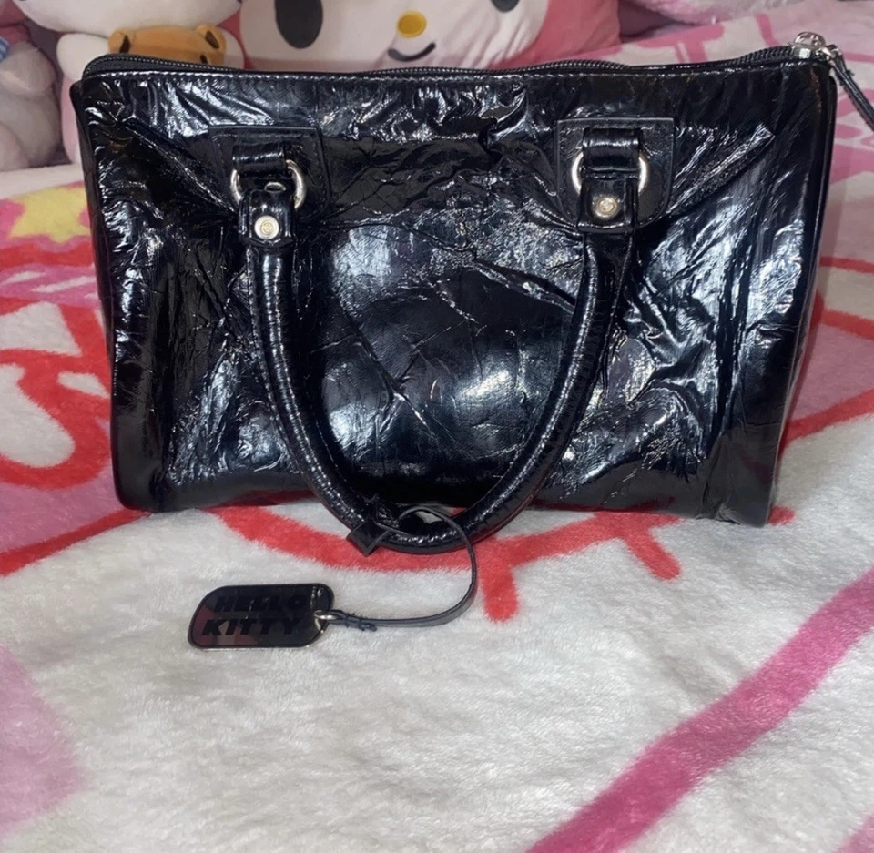 Bolsa vintage Hello Kitty deslumbrada. - Imagem 4 de 4